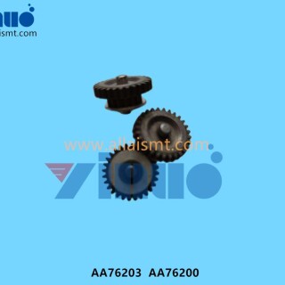 AA76203-AA76200-Feeder-Belt-Drive-Gear-1