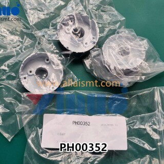 PH00352-KRYSKA-MARK.-KAMERY-COVER-9