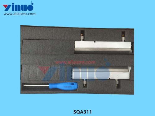 SQA311-DEK-200MM-Metal-Clamped-Squeegee-60-Degree-6mm-Overhang-3.jpg