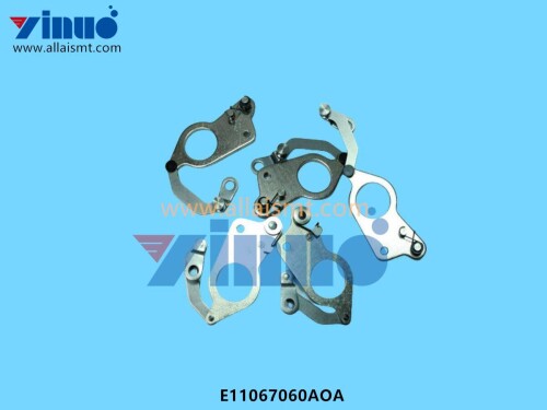 E11067060AOA-JUKI-feeder-gear-holder-2.jpg