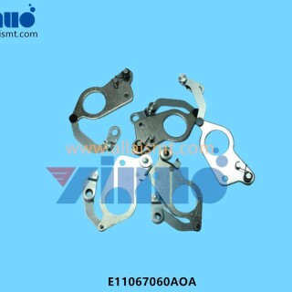 E11067060AOA-JUKI-feeder-gear-holder-2