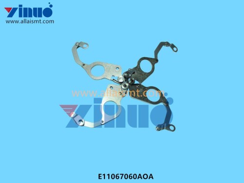 E11067060AOA-JUKI-feeder-gear-holder-3.jpg