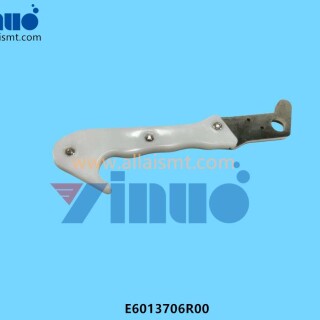 E6013706R00-JUKI-GRIP-PLATE-1
