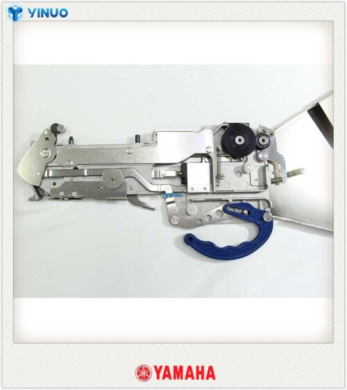 KW1 M1300 000 YAMAHA pick and place machine feeder (3)