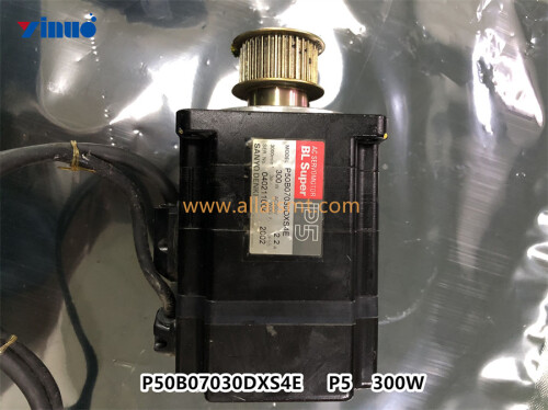 P50B07030DXS4E Servo Motor P5 300W (4)
