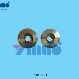 1013261-PULLEY-TRACTION-IDLER-URETHANE-ASSY-MOMENTUM125-1