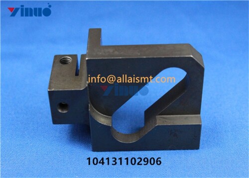 104131102906 AVK 抓料连接器 (4)