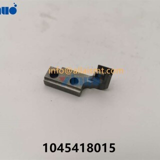 1045418015-2