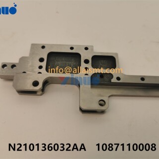 1087110008-26e4ddd1f2f49ed95