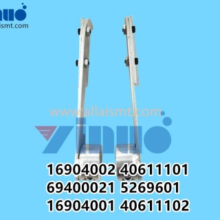 16904002-40611101-46940002145269601-16904001-40611102-Universal-AI-GUIDE-1