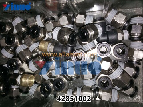 42851002-Universal-AI-FITTINGSTRAIGHT.jpg