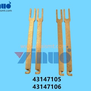 43147105-43147106-Universal-AI-BLADECENTERING-1