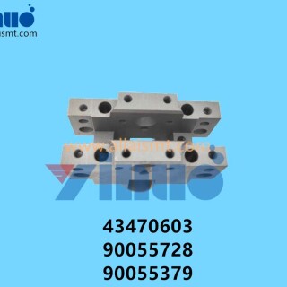 43470603-90055728-90055379-Universal-AI-HOUSINGCLINCH-3