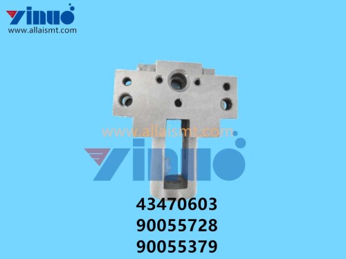 43470603-90055728-90055379-Universal-AI-HOUSINGCLINCH-4.jpg