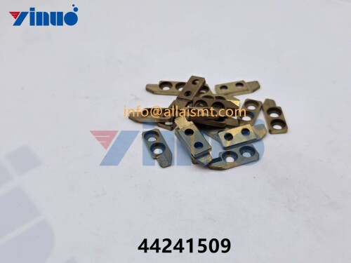 44241509-INSIDE-FORMER-L-1.jpg