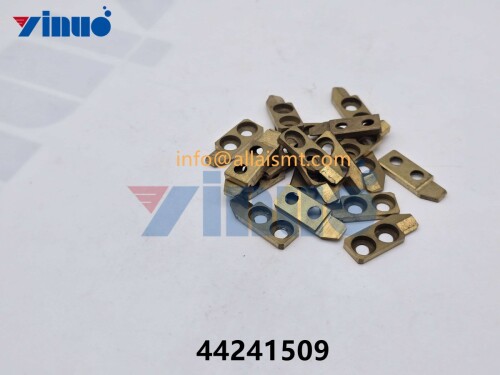 44241509-INSIDE-FORMER-L-5.jpg