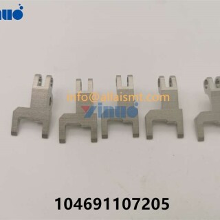 CHUCK-104691107205-1284a3a845f7661d2