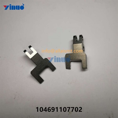 CHUCK 104691107702 (4)