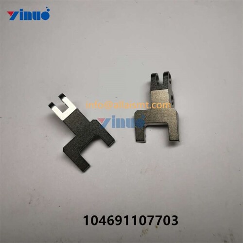 CHUCK 104691107703 (4)