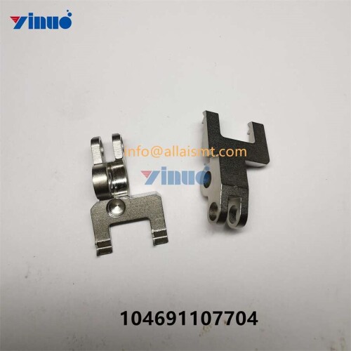 CHUCK 104691107704 (1)