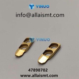 FORMER-R-INSIDE-47898702-4