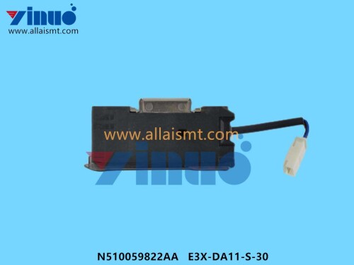 N510059822AA-E3X-DA11-S-30-Sensors-2.jpg