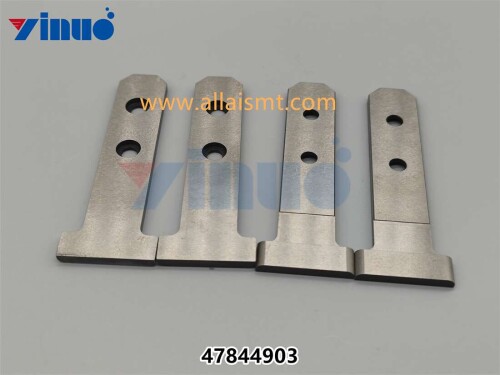 PN 47844903 GUIDE, CHAIN CLIP (3)