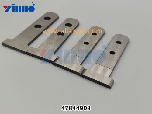 PN 47844903 GUIDE, CHAIN CLIP (4)