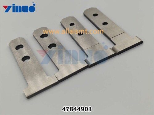 PN 47844903 GUIDE, CHAIN CLIP (5)