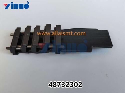 PN 48732302 FLAG, MOLDED (1)