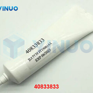 UIC-40833833-GREASE-SYNTHETIC-AN-2