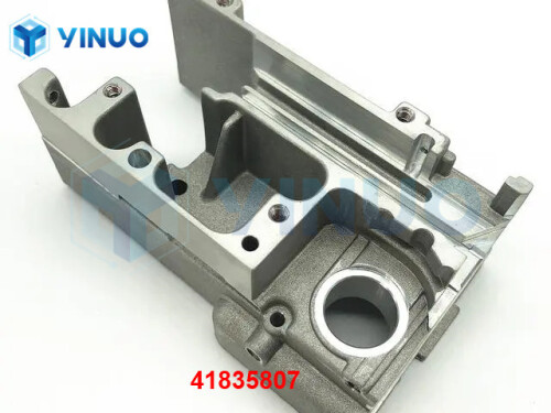 UIC 41835807 HOUSING (2)