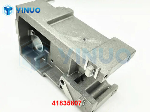 UIC 41835807 HOUSING (3)