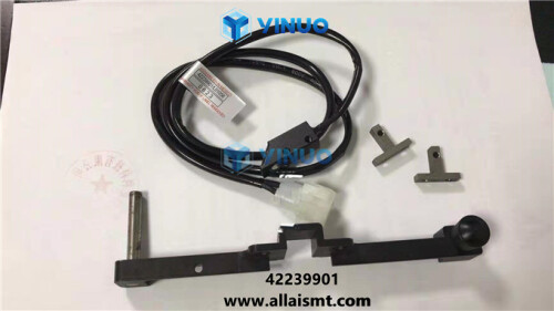 UIC 42239901 RIGHT ANGLE LUMINATOR ASM