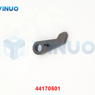 UIC-44170501-DOG-062X-3