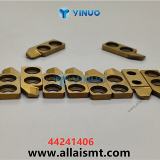 UIC-44241406-FORMER-INSIDE-R-1