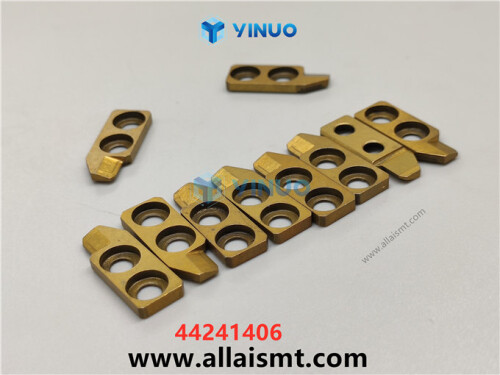 UIC 44241406 FORMER INSIDE R (4)