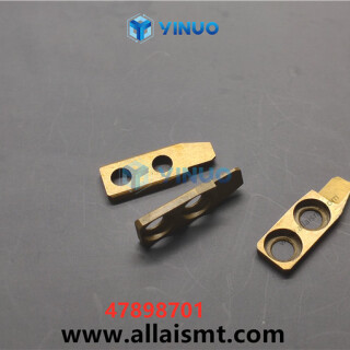 UIC-47898701-FORMER-R-INSIDE-5