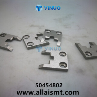 UIC-50454802-plate-Peleer-2