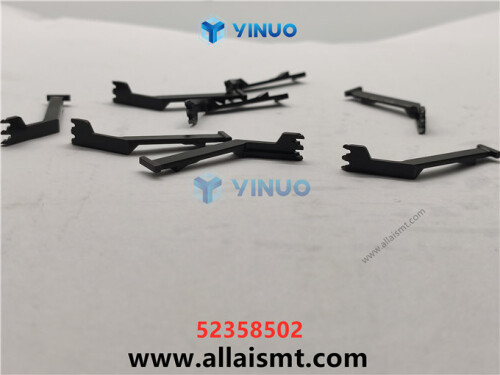 UIC 52358502 Clamp Rh Triple (4)