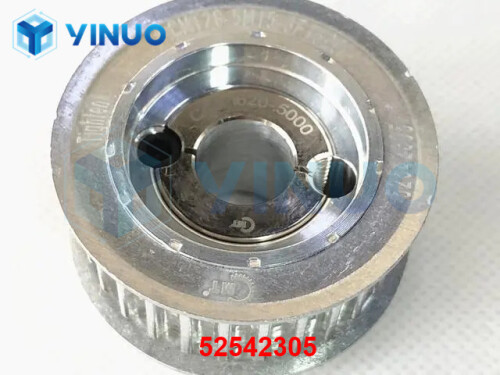 UIC 52542305 PULLEY 28T MOTOR (3)