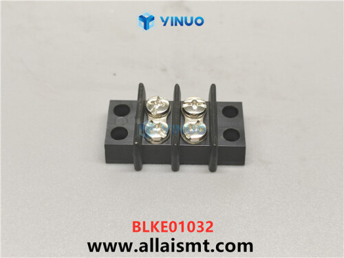 UIC BLKE01032 STRIP BARRIER 2 TERM (1)