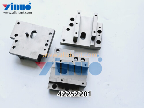 UNIVERSAL AI 42252201 HOUSING (3)