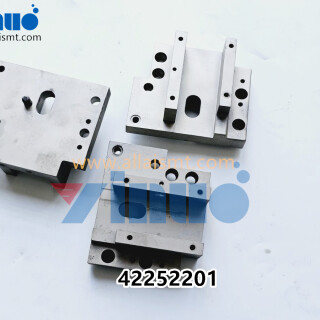 UNIVERSAL-AI-42252201-HOUSING-3