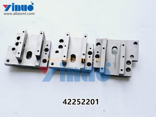 UNIVERSAL AI 42252201 HOUSING (4)