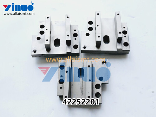 UNIVERSAL AI 42252201 HOUSING (5)