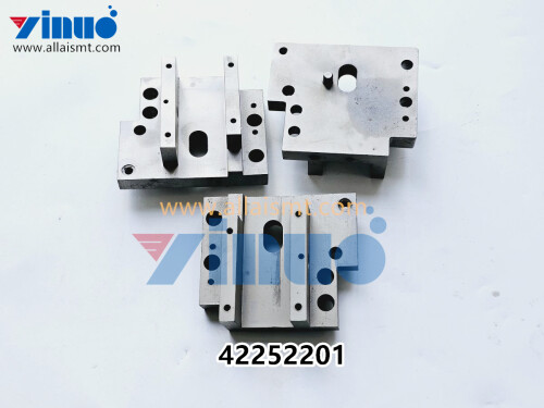UNIVERSAL AI 42252201 HOUSING (6)