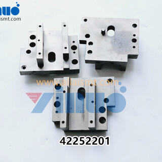 UNIVERSAL-AI-42252201-HOUSING-6