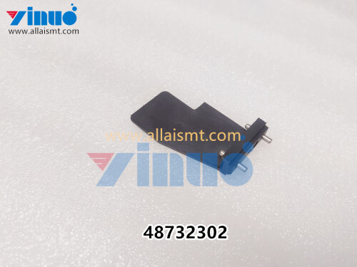 UNIVERSAL AI flag molded – 48732302 (2)