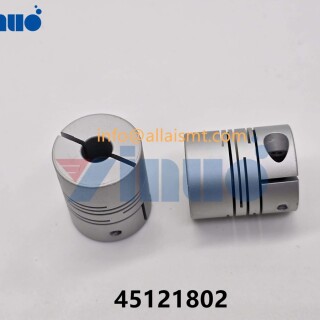 Universal-45121802-6